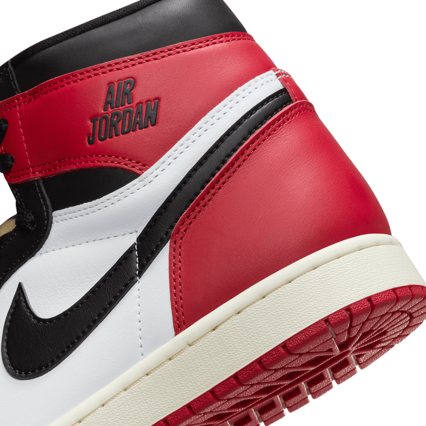 AIR JORDAN 1 RETRO HIGH OG "BLACK TOE"
